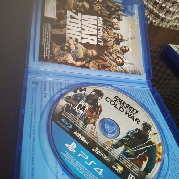 Call Of Duty Black Ops Cold War Video Game Disc PS4 - Picture 9 of 16